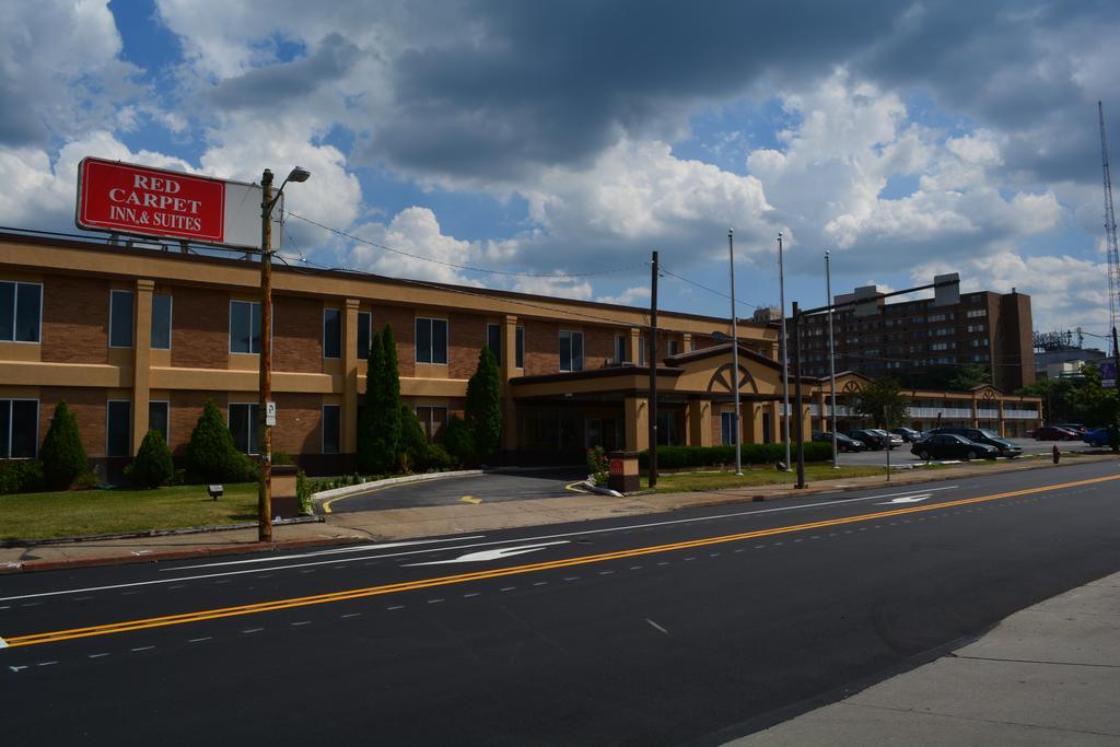 Red Carpet Inn And Suites Scranton Eksteriør billede