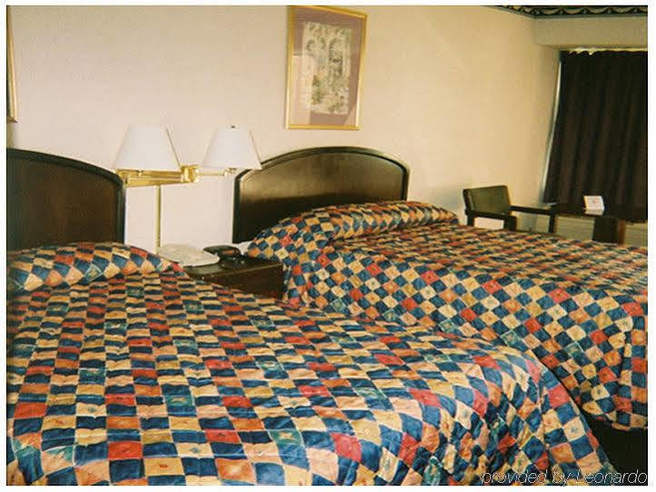 Red Carpet Inn And Suites Scranton Eksteriør billede